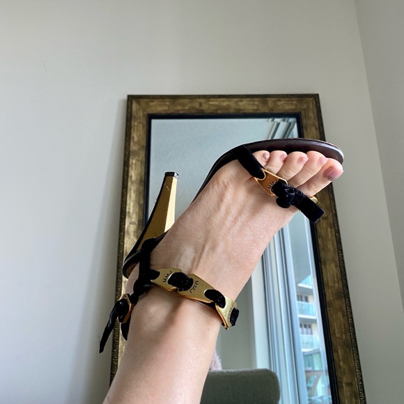 Marc by Marc Jacobs Velvet Sandals - Picture 2 of 9